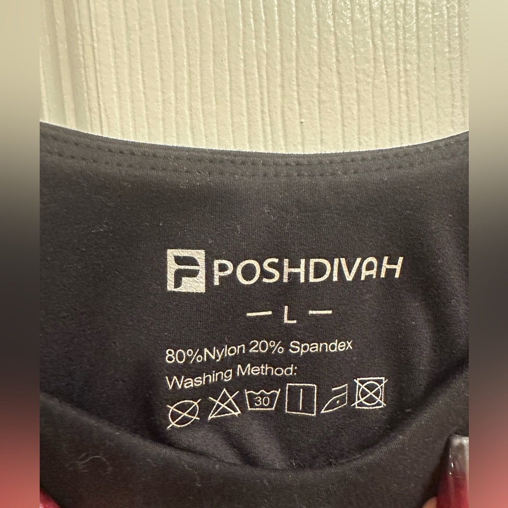 Posh Divah Athletic Sleeveless Tank Top, Black.  Size L (fitted) - Picture 2 of 6